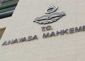 AYM’den ifade ve basın özgürlüğü ihlali kararı: 13 bin 500 lira tazminat ödenmesine karar verildi