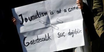 Alman gazetecilik derneği DJU’dan fişlenen gazetecilere destek