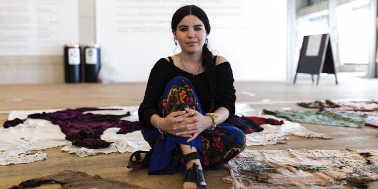 Yeniden yargılanan gazeteci Zehra Doğan beraat etti