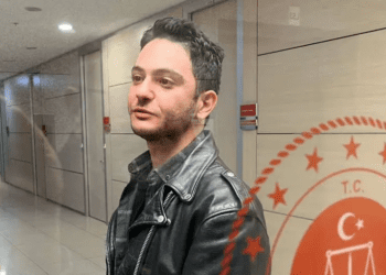 Rüşvet haberi davasında ‘yargıda çürümüşlük’ tartışması